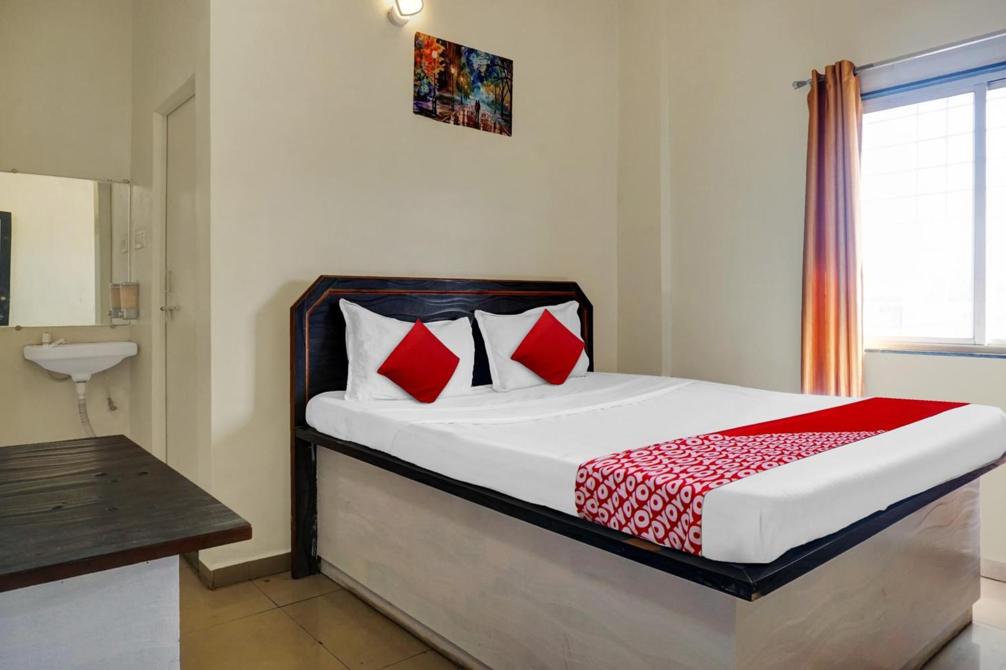 Hotel O Happy Homely Stay Sasvad Zewnętrze zdjęcie